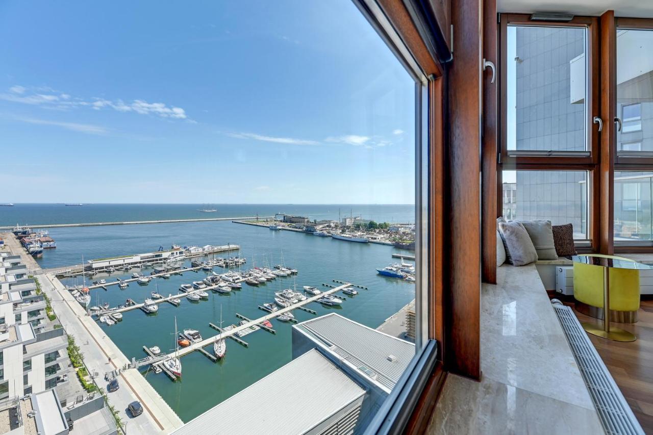 Sea Towers Apartment Гдиня Екстериор снимка