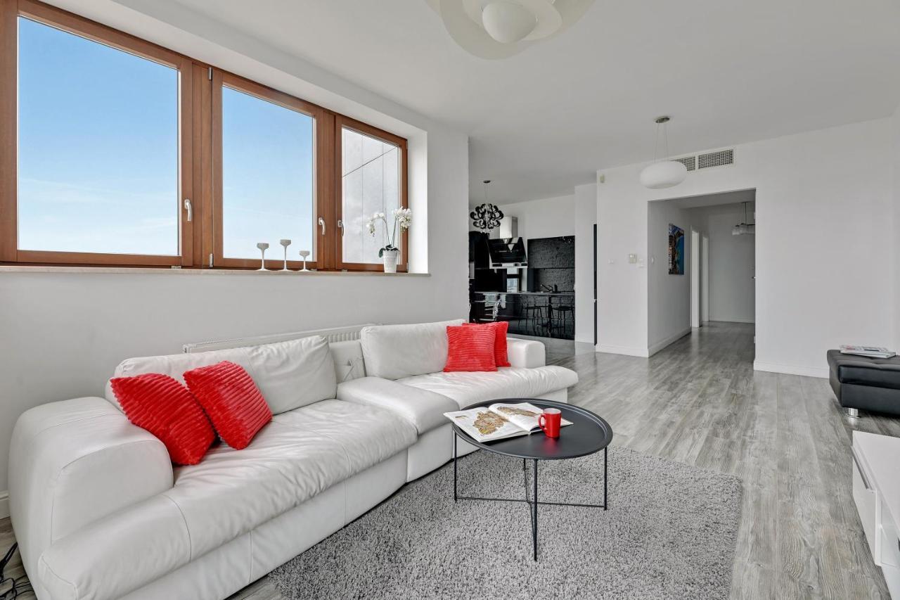 Sea Towers Apartment Гдиня Екстериор снимка