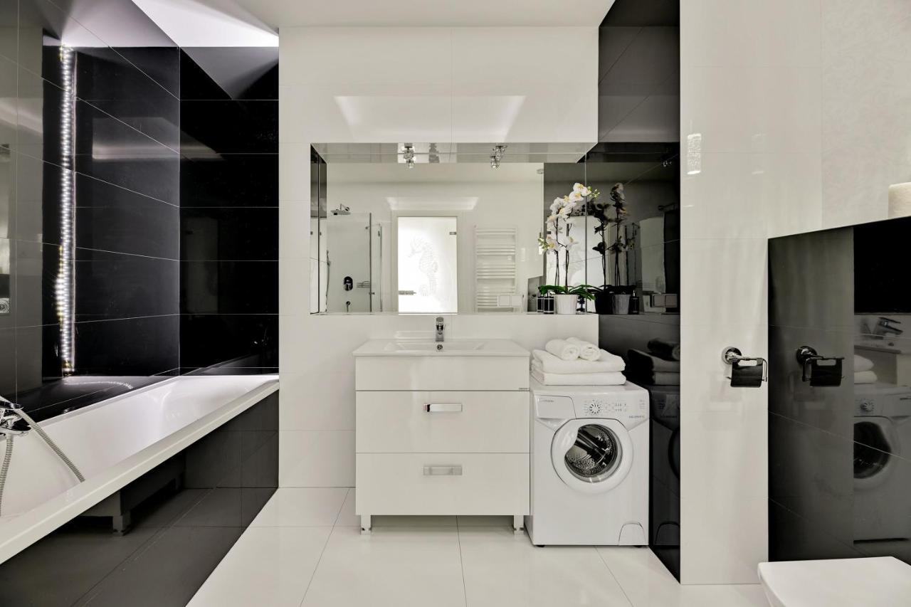 Sea Towers Apartment Гдиня Екстериор снимка