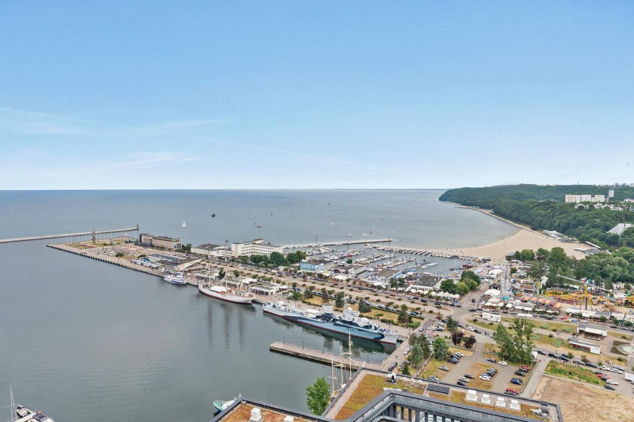 Sea Towers Apartment Гдиня Екстериор снимка