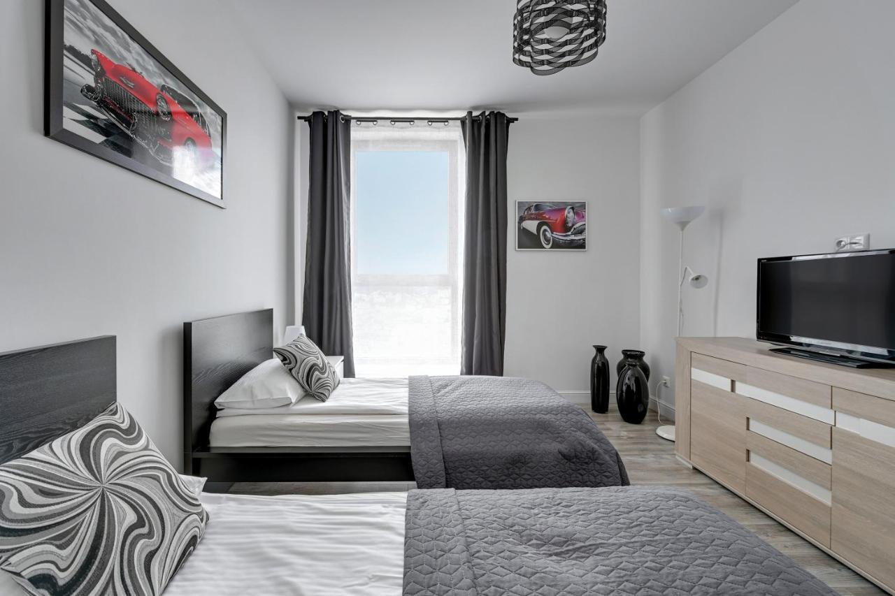 Sea Towers Apartment Гдиня Екстериор снимка