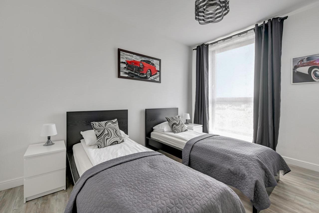 Sea Towers Apartment Гдиня Екстериор снимка