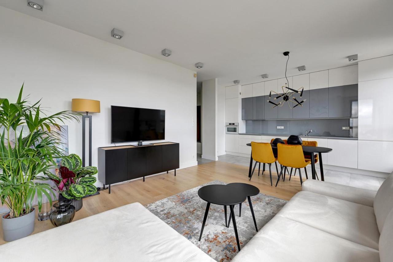 Sea Towers Apartment Гдиня Екстериор снимка