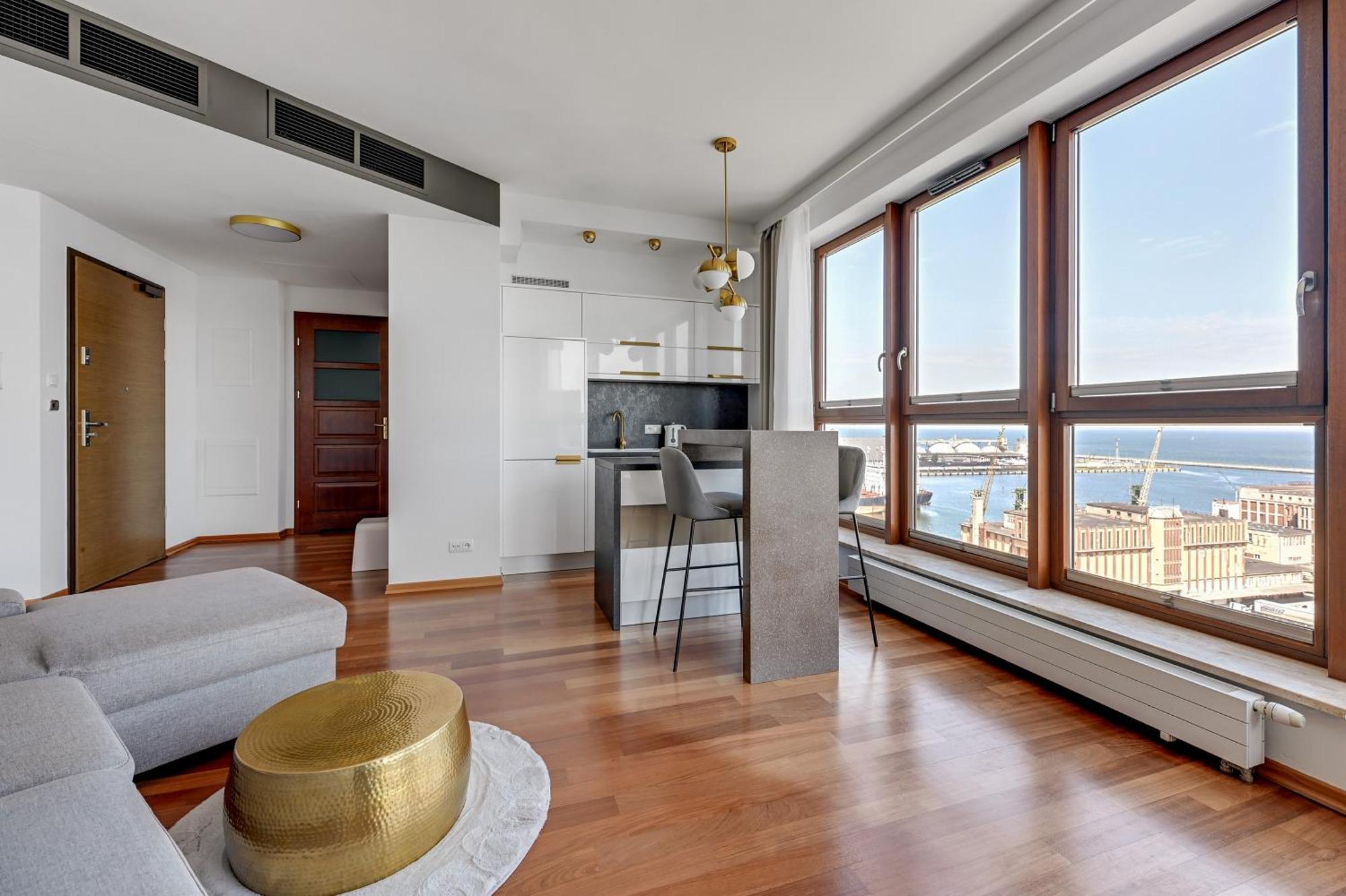 Sea Towers Apartment Гдиня Екстериор снимка